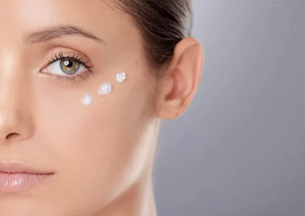 Contorno occhi e labbra pronti per il tuo brand